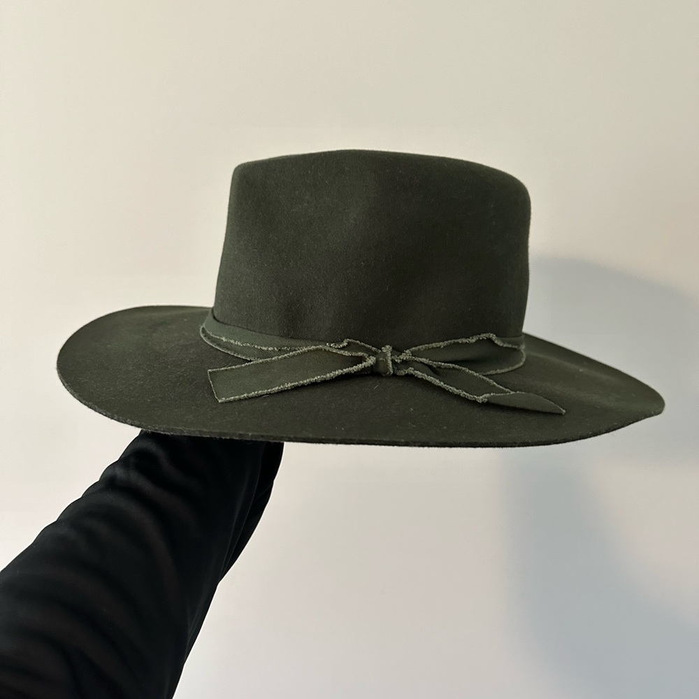 Green rancher hat